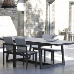 Chaise empilable SKAAL