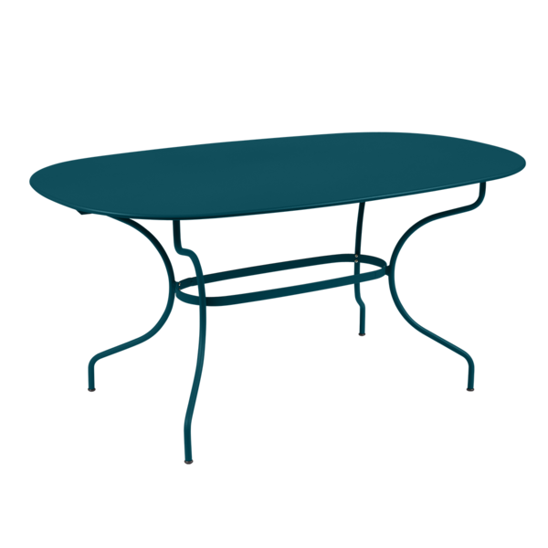 TABLE OVALE OPÉRA FERMOB