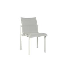 CHAISE EMPILABLE BASTINGAGE